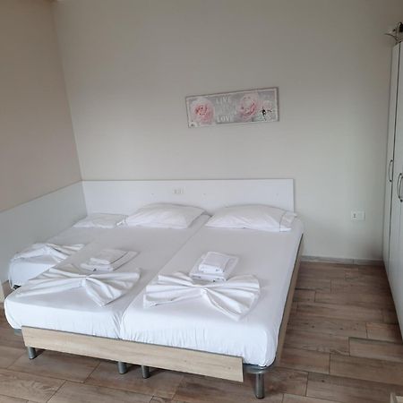 Disy Apartments Wlora Zewnętrze zdjęcie