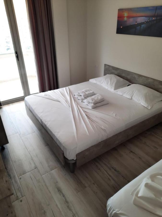 Disy Apartments Wlora Zewnętrze zdjęcie
